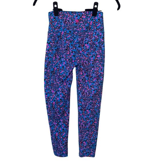 Lilly Pulitzer Luxletic Weekender Leggings Blue Flare Growl and Prowl Print XS - Picture 5 of 12